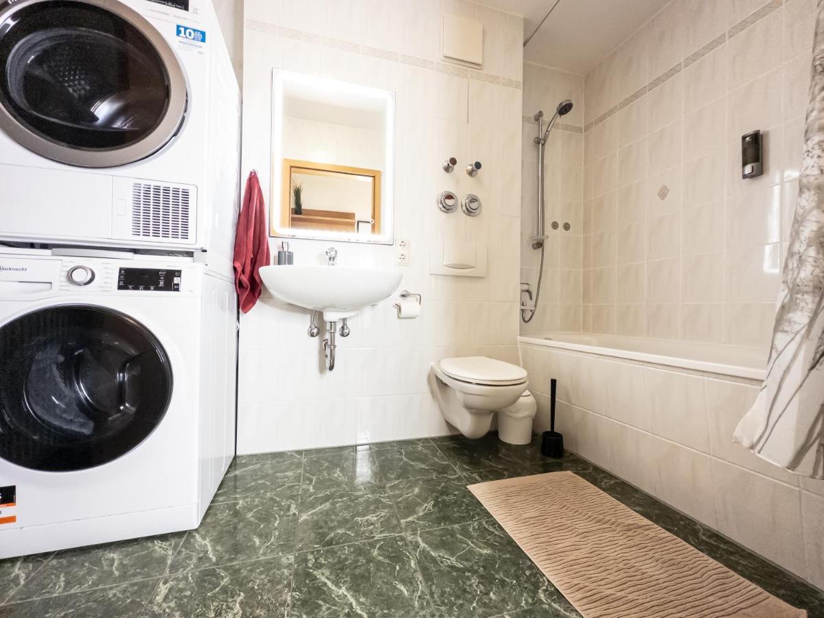 Ambiente-Wohnung - Zentrum Und Park In 5 Minuten Zu Fuss - Parkplatz - Netflix Leipzig Buitenkant foto